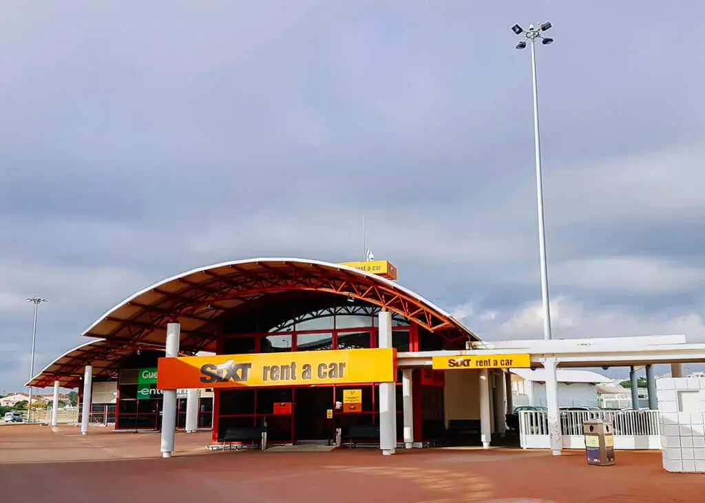 Airport car rental, Portugal