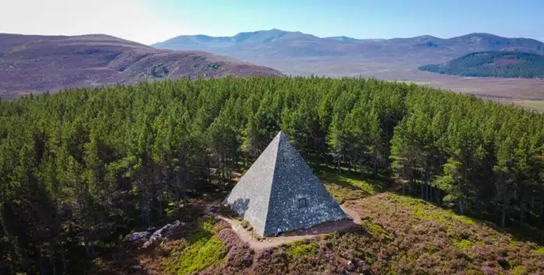 Prince Albert pyramid