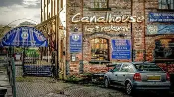 The Canalhouse
