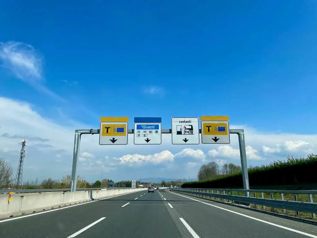 Toll road, Italy
